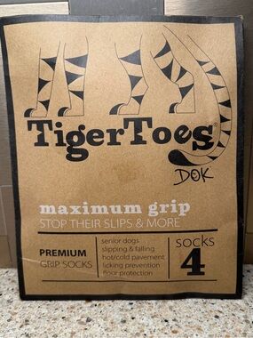 DOK Tiger Toes Maximum Grip Dog Socks Size SMALL Black (4 Pack)